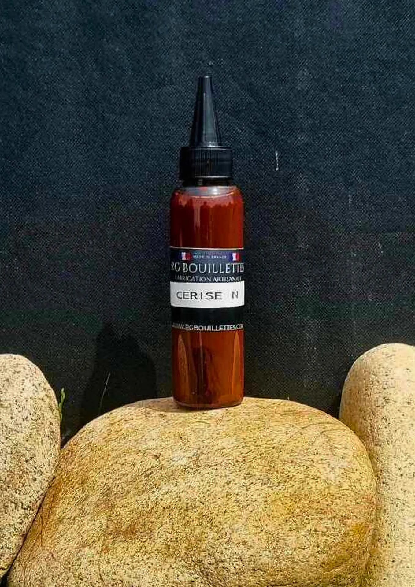 Visual Smoke Cerise Noire - www.rgbouillettes.com